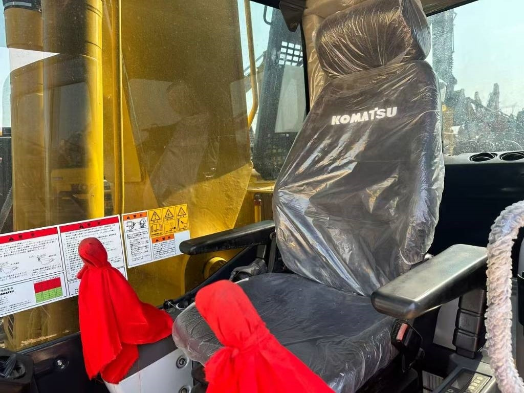 Excavadora de cadenas Komatsu PC 240 LC: foto 7 Excavadora de cadenas Komatsu PC 240 LC: foto 7