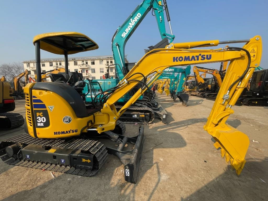 Komatsu PC 30 - Excavadora de cadenas: foto 1 Komatsu PC 30 - Excavadora de cadenas: foto 1