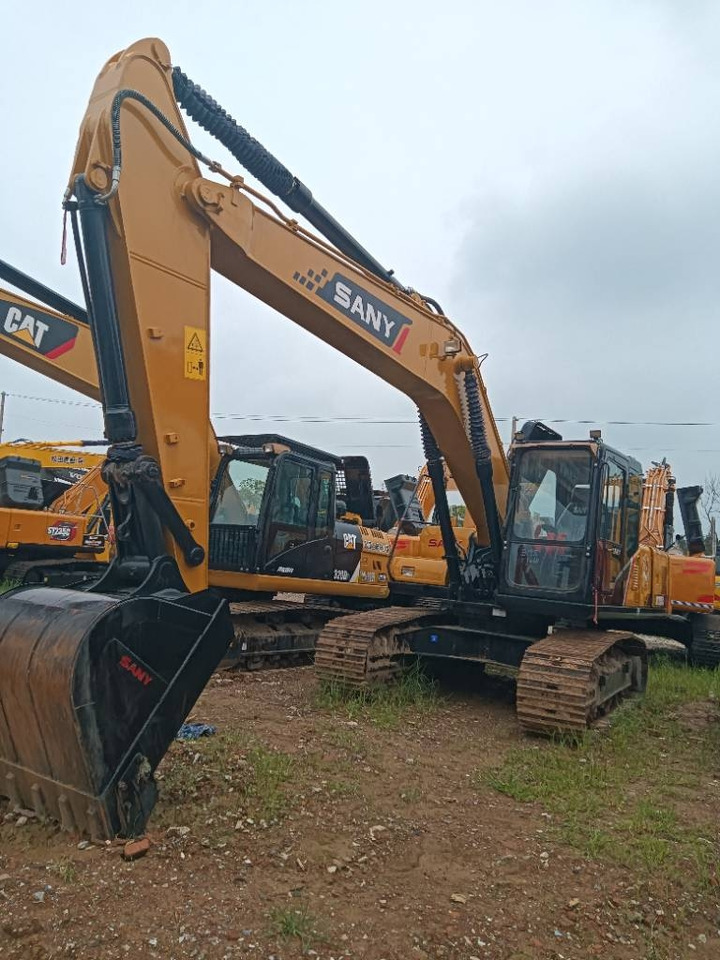 Sany 205c - Excavadora de cadenas: foto 1 Sany 205c - Excavadora de cadenas: foto 1
