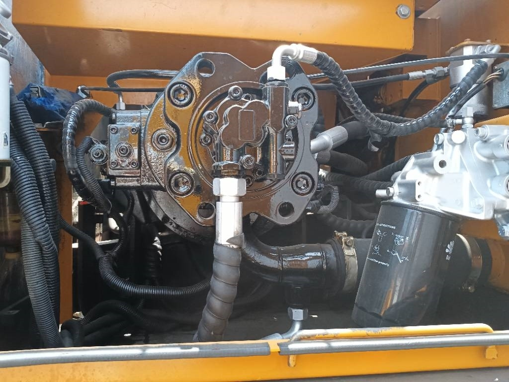 Sany 215c - Excavadora de cadenas: foto 5 Sany 215c - Excavadora de cadenas: foto 5