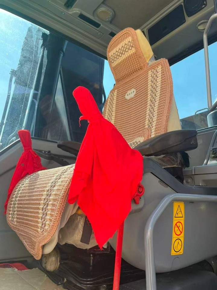 Volvo EC 240  - Excavadora de cadenas: foto 4 Volvo EC 240  - Excavadora de cadenas: foto 4