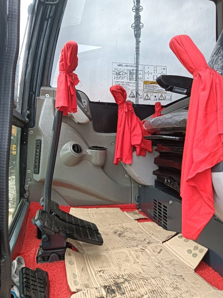 XCMG XE 60 DA - Miniexcavadora: foto 3 XCMG XE 60 DA - Miniexcavadora: foto 3