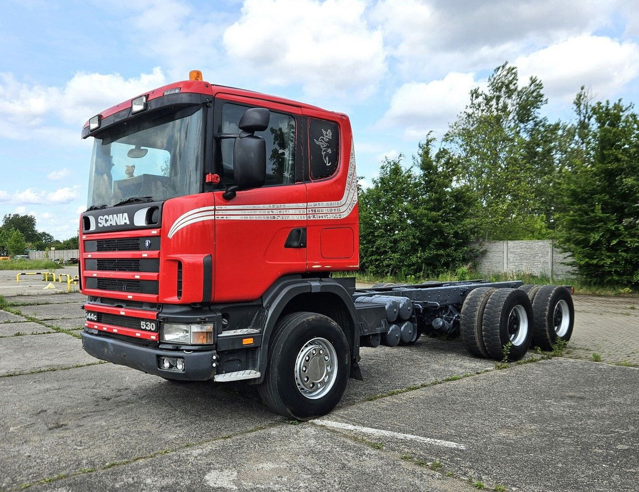 Scania 144 530 6X4 Manual Pump AND Injectros - Full Sprin G - Camión chasis: foto 1 Scania 144 530 6X4 Manual Pump AND Injectros - Full Sprin G - Camión chasis: foto 1