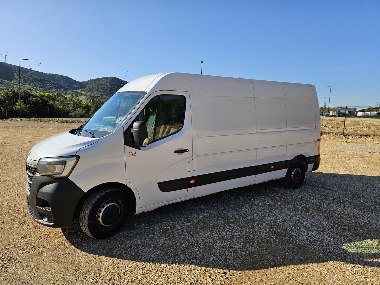 Renault Master III pack confort L3H2 P3 135LE - Furgoneta caja cerrada: foto 2 Renault Master III pack confort L3H2 P3 135LE - Furgoneta caja cerrada: foto 2