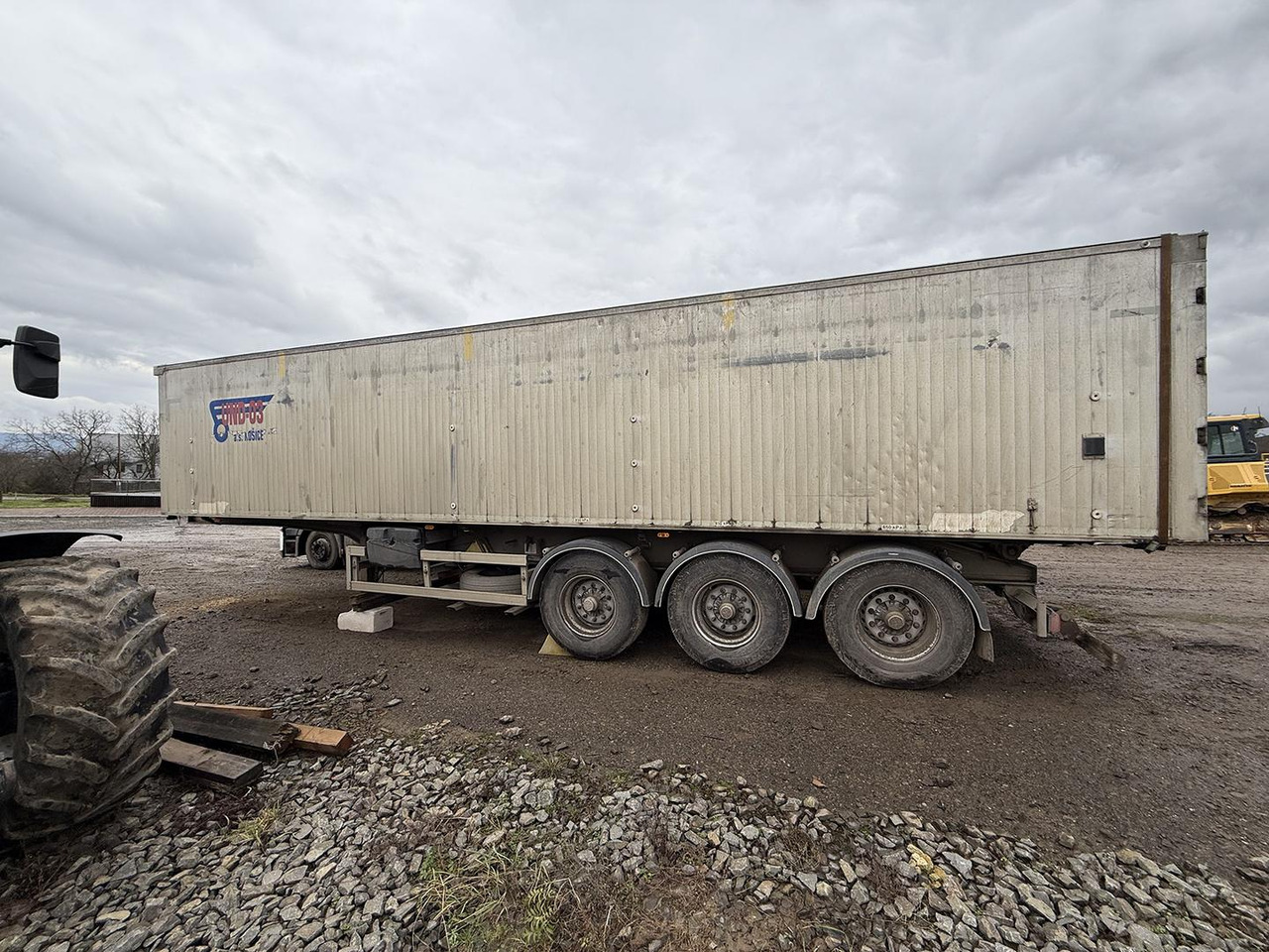 Benalu OZ, 4180/II, Sklápací hliníkový náves - Semirremolque volquete: foto 3 Benalu OZ, 4180/II, Sklápací hliníkový náves - Semirremolque volquete: foto 3