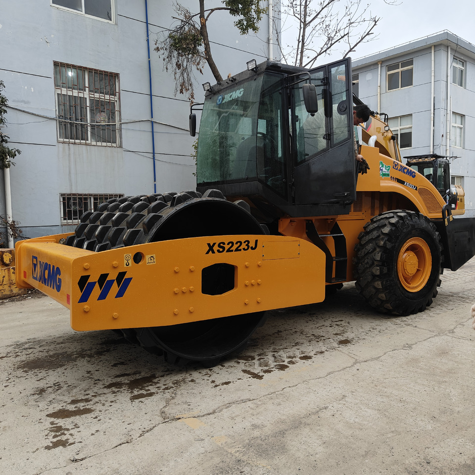 XCMG XS223J road roller - Compactador: foto 2 XCMG XS223J road roller - Compactador: foto 2