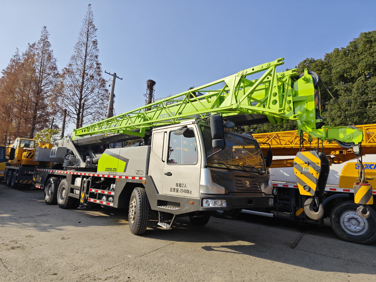 ZOOMLION ZTC250V 25TON - Autogrúa: foto 3 ZOOMLION ZTC250V 25TON - Autogrúa: foto 3