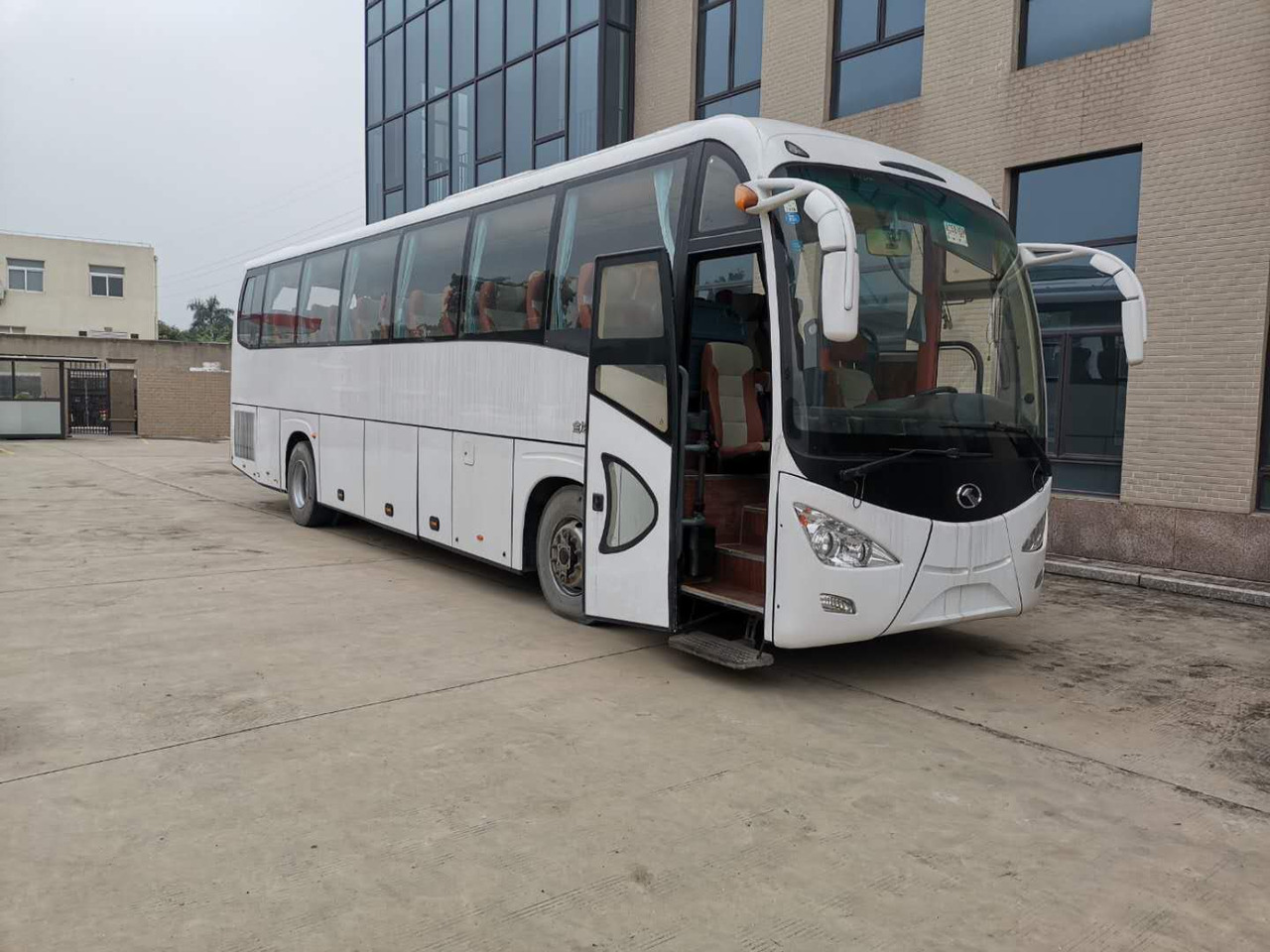 Autocar KINGLONG XMQ6127: foto 8