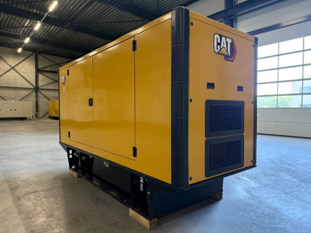 CAT DE220E0 - 220 kVA Surplus genset - DPX-18018-30 - Generador industriale: foto 3 CAT DE220E0 - 220 kVA Surplus genset - DPX-18018-30 - Generador industriale: foto 3