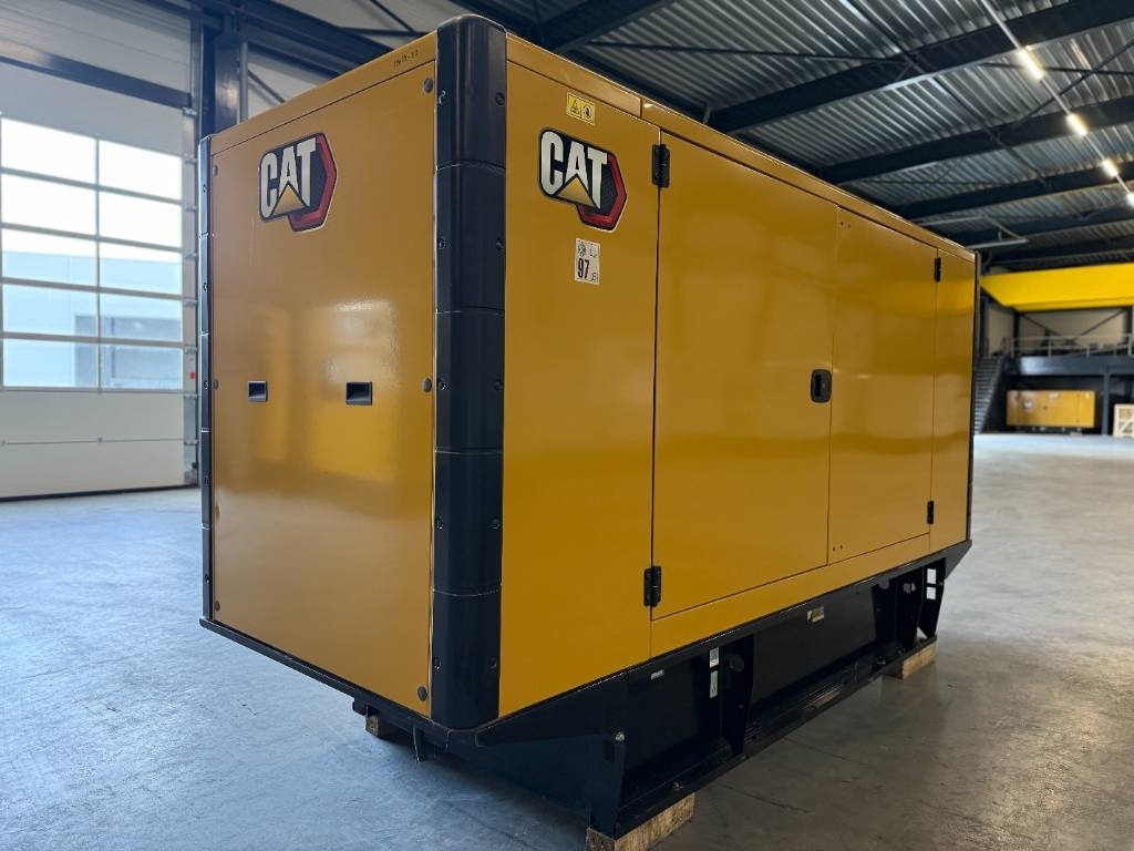 CAT DE220E0 - 220 kVA Surplus genset - DPX-18018-30 - Generador industriale: foto 4 CAT DE220E0 - 220 kVA Surplus genset - DPX-18018-30 - Generador industriale: foto 4