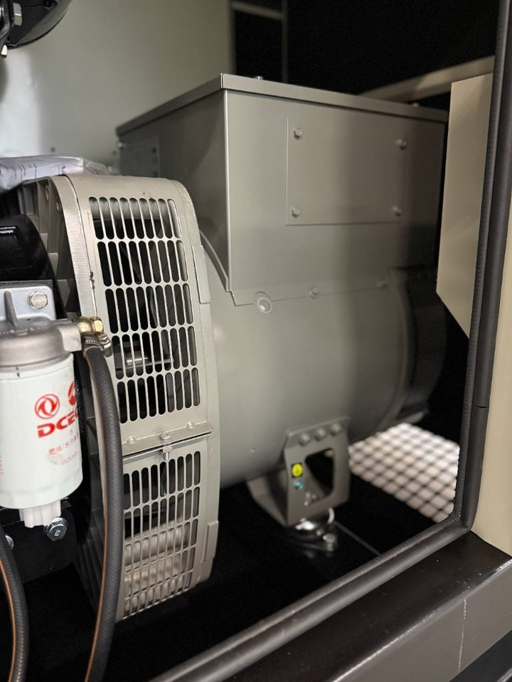 Leasing de Cummins 6BTA5.9-G2 - 138 kVA Generator - DPX-19836 Cummins 6BTA5.9-G2 - 138 kVA Generator - DPX-19836: foto 21 Leasing de Cummins 6BTA5.9-G2 - 138 kVA Generator - DPX-19836 Cummins 6BTA5.9-G2 - 138 kVA Generator - DPX-19836: foto 21