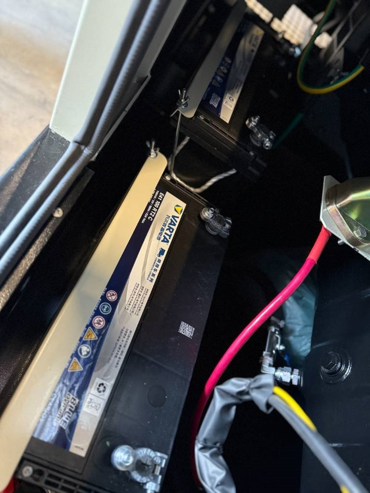 Leasing de Cummins 6CTAA8.3-G2 - 220 kVA Generator - DPX-19840 Cummins 6CTAA8.3-G2 - 220 kVA Generator - DPX-19840: foto 6 Leasing de Cummins 6CTAA8.3-G2 - 220 kVA Generator - DPX-19840 Cummins 6CTAA8.3-G2 - 220 kVA Generator - DPX-19840: foto 6