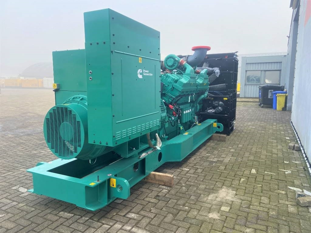 Cummins C2250D5 - 2.250 kVA Genset - QSK60 - DPX-18536-A - Generador industriale: foto 2 Cummins C2250D5 - 2.250 kVA Genset - QSK60 - DPX-18536-A - Generador industriale: foto 2