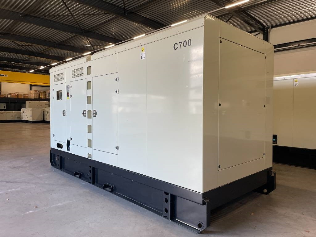 Cummins KTAA19-G6A - 700 kVA Generator - DPX-19848 - Generador industriale: foto 5 Cummins KTAA19-G6A - 700 kVA Generator - DPX-19848 - Generador industriale: foto 5