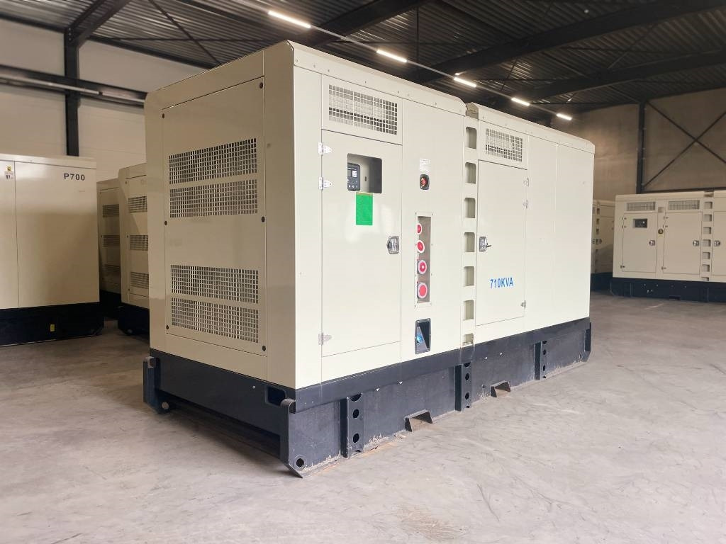 Doosan DP180LB - 710 kVA Surplus Genset - DPX-19857-4 - Generador industriale: foto 2 Doosan DP180LB - 710 kVA Surplus Genset - DPX-19857-4 - Generador industriale: foto 2
