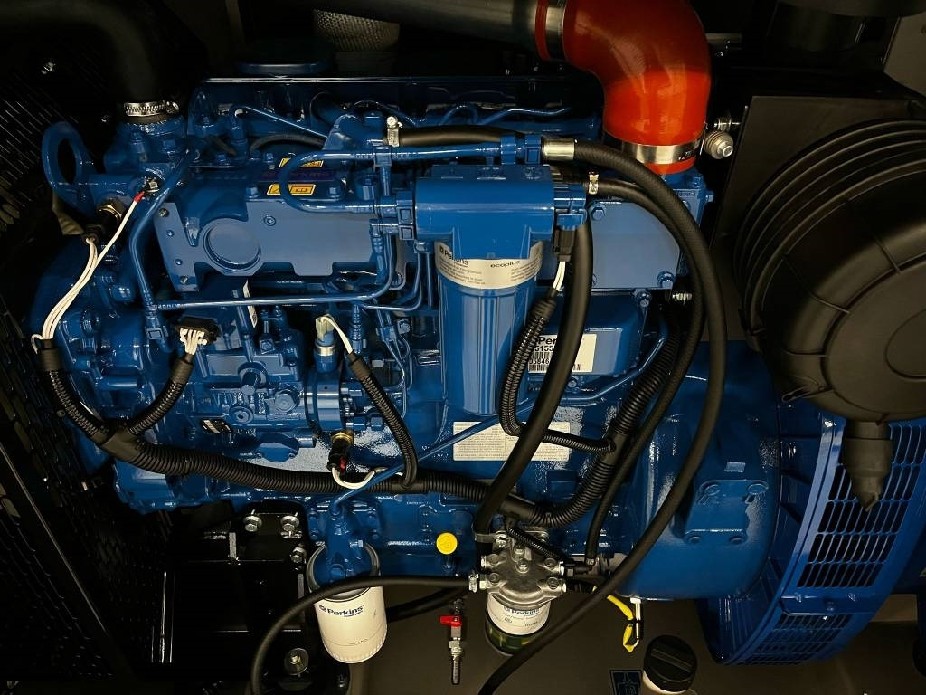 Generador industriale FG Wilson P110-3 - 110 kVA Genset - DPX-16008: foto 15 Generador industriale FG Wilson P110-3 - 110 kVA Genset - DPX-16008: foto 15