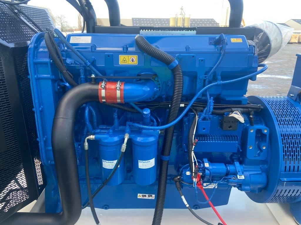 Generador industriale FG Wilson P605-3 - 605 kVA Open Genset - DPX-16021-O: foto 6 Generador industriale FG Wilson P605-3 - 605 kVA Open Genset - DPX-16021-O: foto 6