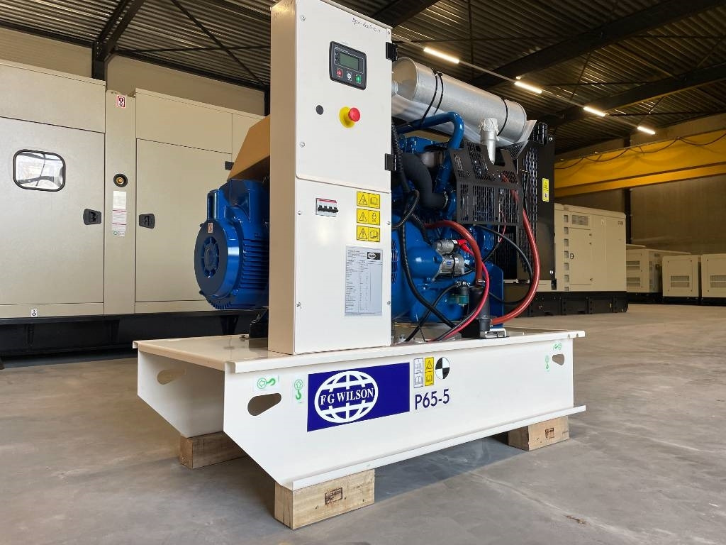 FG Wilson P65-5 - 65 kVA Open Genset - DPX-16006-O - Generador industriale: foto 2 FG Wilson P65-5 - 65 kVA Open Genset - DPX-16006-O - Generador industriale: foto 2