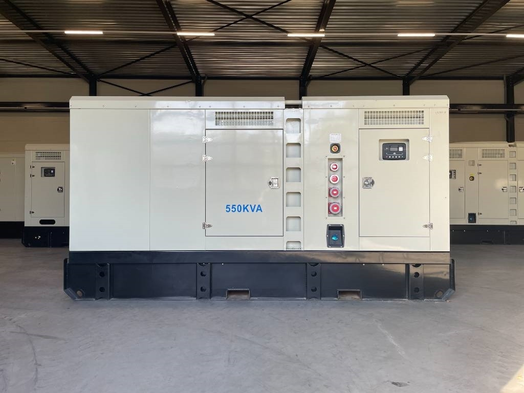 Iveco CR13TE7W - 550 kVA Generator - DPX-19797 - Generador industriale: foto 1 Iveco CR13TE7W - 550 kVA Generator - DPX-19797 - Generador industriale: foto 1