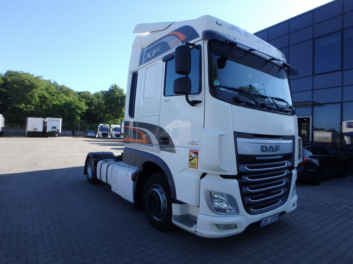 DAF XF 460 CIĄGNIK SIODŁOWY - Cabeza tractora: foto 1 DAF XF 460 CIĄGNIK SIODŁOWY - Cabeza tractora: foto 1
