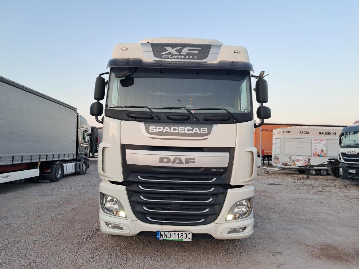 DAF XF 460 FT CIĄGNIK SIODŁOWY - Cabeza tractora: foto 3 DAF XF 460 FT CIĄGNIK SIODŁOWY - Cabeza tractora: foto 3