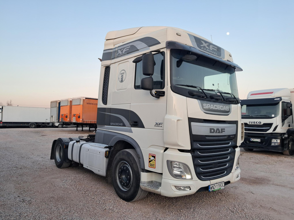 DAF XF 460 FT CIĄGNIK SIODŁOWY - Cabeza tractora: foto 1 DAF XF 460 FT CIĄGNIK SIODŁOWY - Cabeza tractora: foto 1