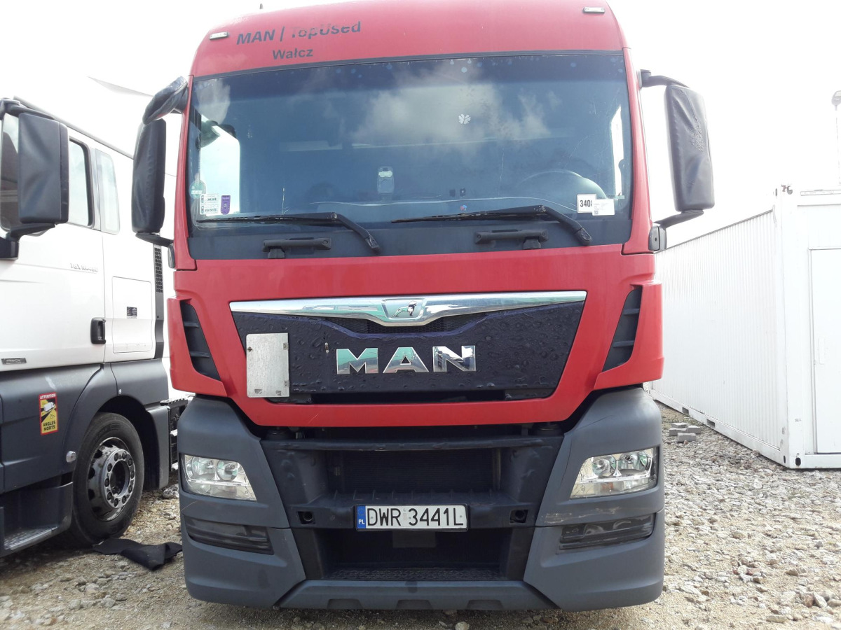 MAN TGX CIĄGNIK SIODŁOWY - Cabeza tractora: foto 4 MAN TGX CIĄGNIK SIODŁOWY - Cabeza tractora: foto 4