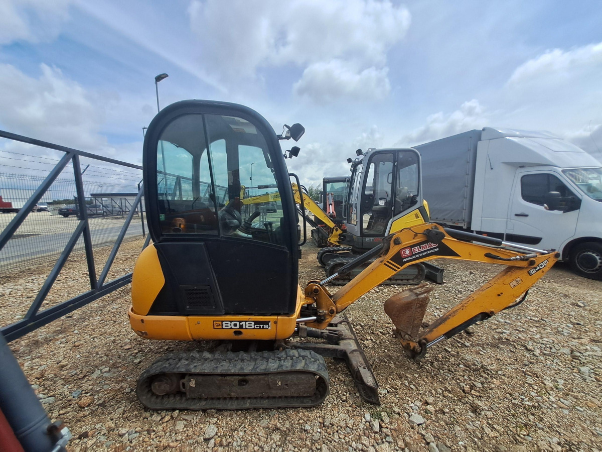 Koparka – JCB 8018CTS – 2016 – 14,7 kW – kabina, hydraulika - Miniexcavadora: foto 4 Koparka – JCB 8018CTS – 2016 – 14,7 kW – kabina, hydraulika - Miniexcavadora: foto 4
