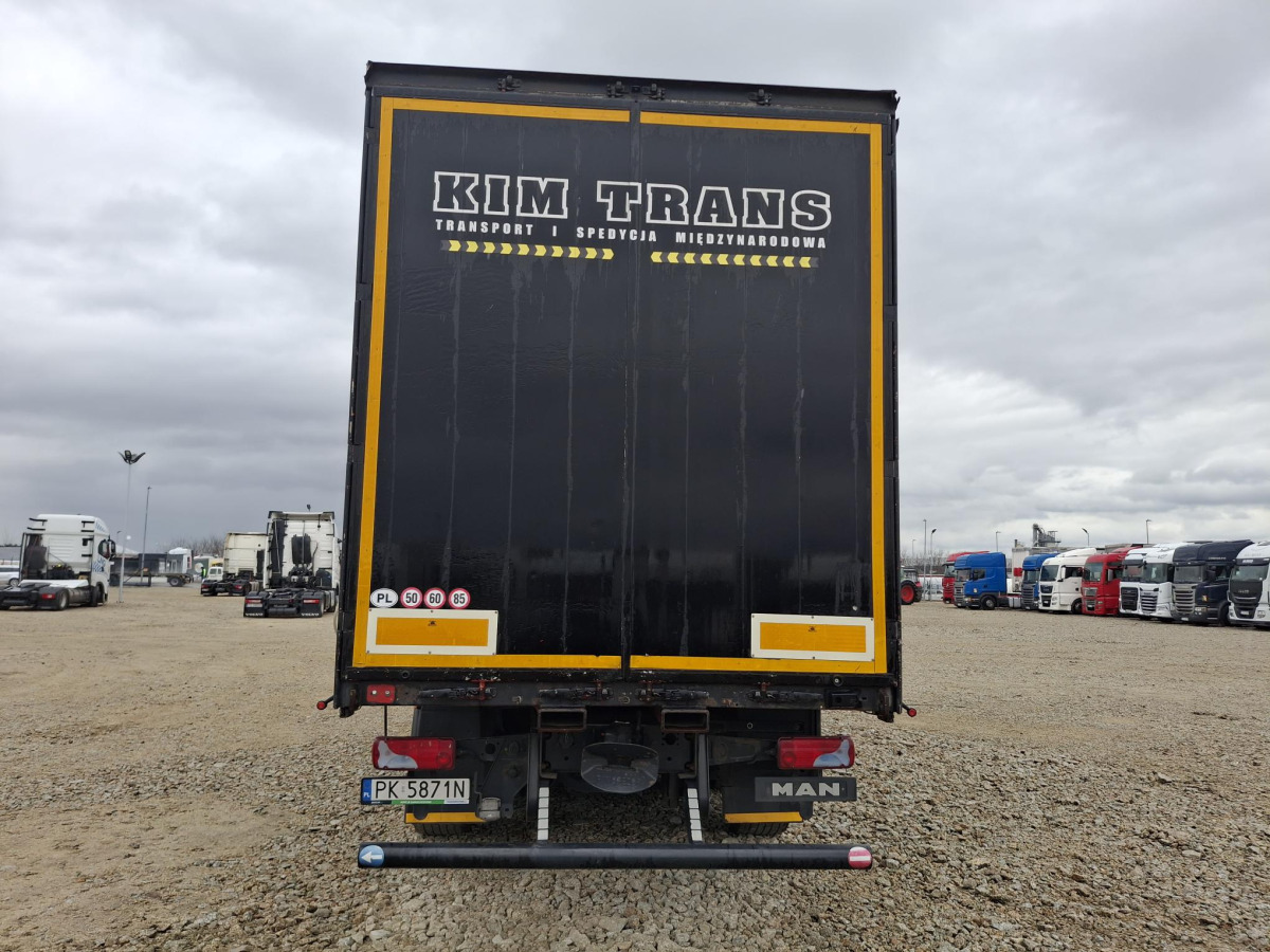 MAN TGX SOLÓWKA - Camión lona: foto 4 MAN TGX SOLÓWKA - Camión lona: foto 4