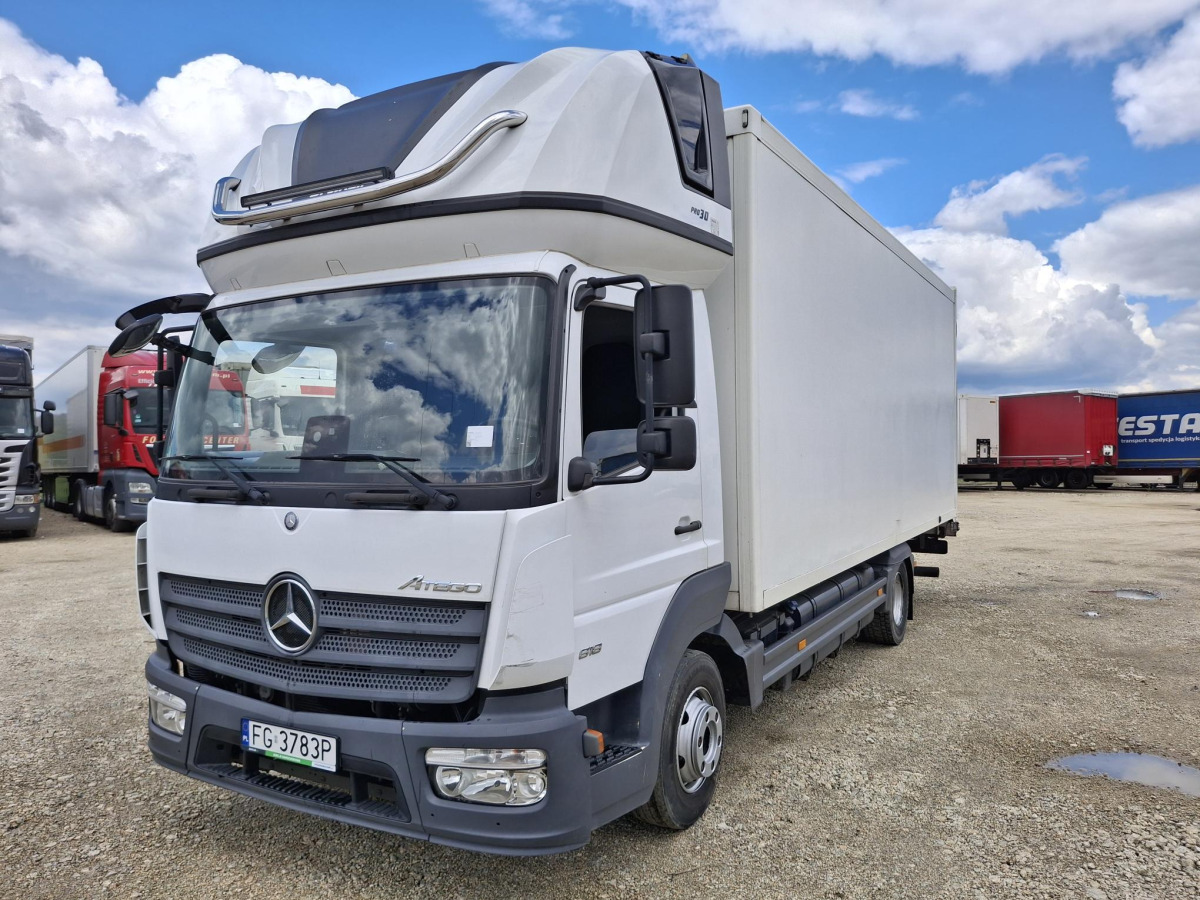 MERCEDES BENZ ATEGO KONTENER Z WINDĄ - Camión caja cerrada: foto 2 MERCEDES BENZ ATEGO KONTENER Z WINDĄ - Camión caja cerrada: foto 2