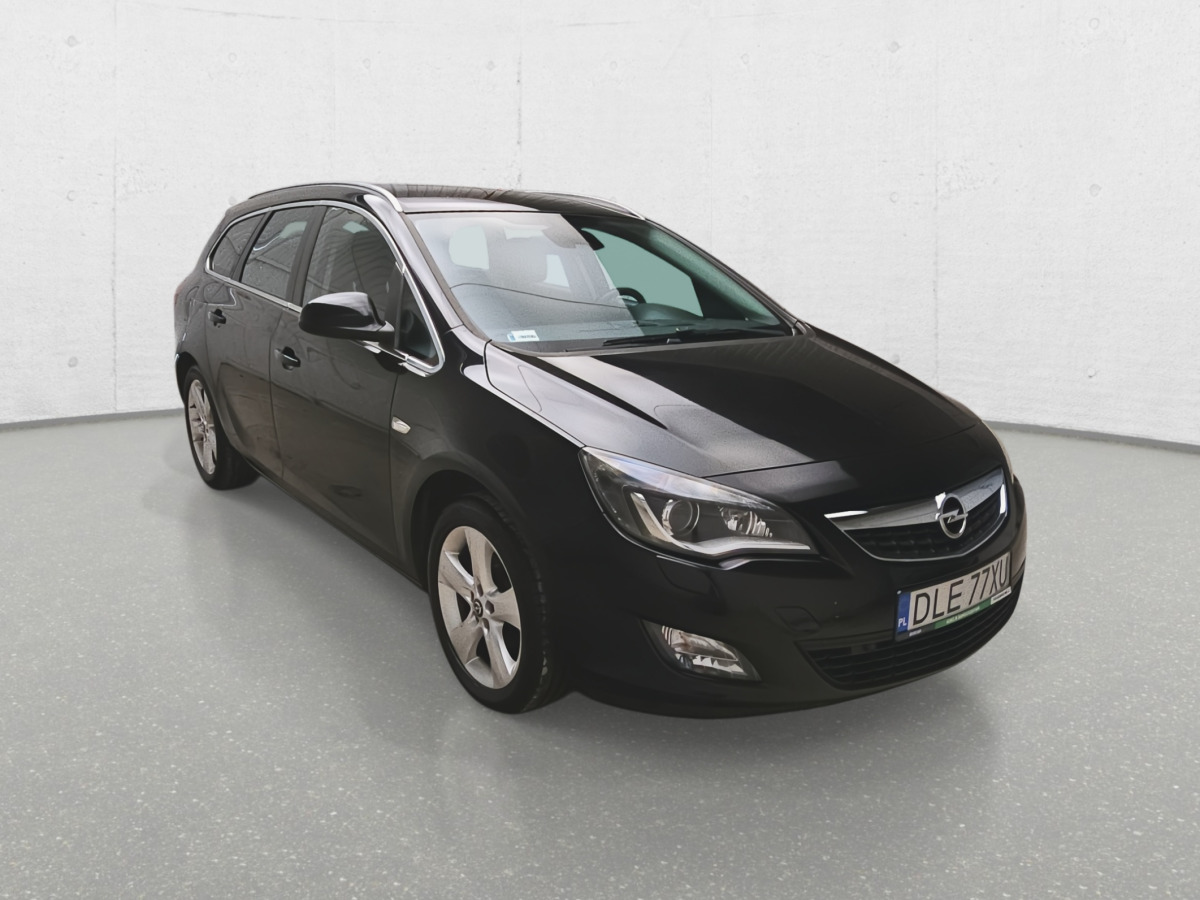 OPEL ASTRA SPORTS TOURER KOMBI - Coche: foto 1 OPEL ASTRA SPORTS TOURER KOMBI - Coche: foto 1