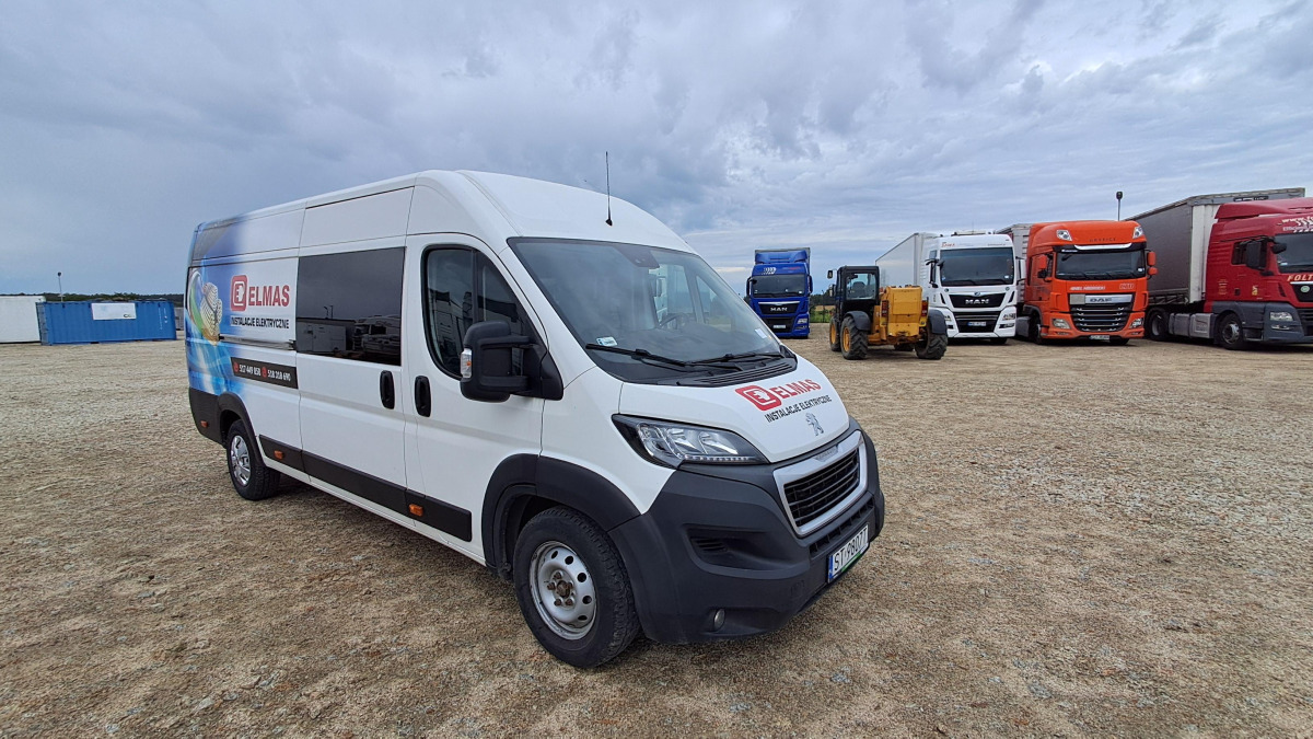 PEUGEOT BOXER BRYGADÓWKA - Furgoneta combi: foto 1 PEUGEOT BOXER BRYGADÓWKA - Furgoneta combi: foto 1