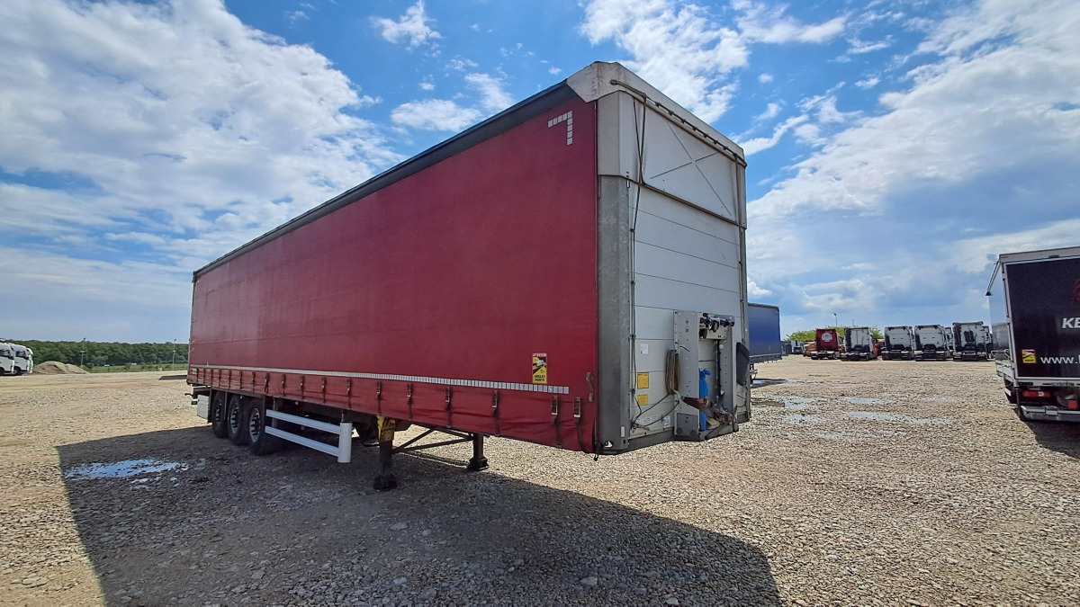 SCHMITZ CARGOBULL SCBS3T PLANDEKA/FIRANA - Remolque con toldo: foto 1 SCHMITZ CARGOBULL SCBS3T PLANDEKA/FIRANA - Remolque con toldo: foto 1