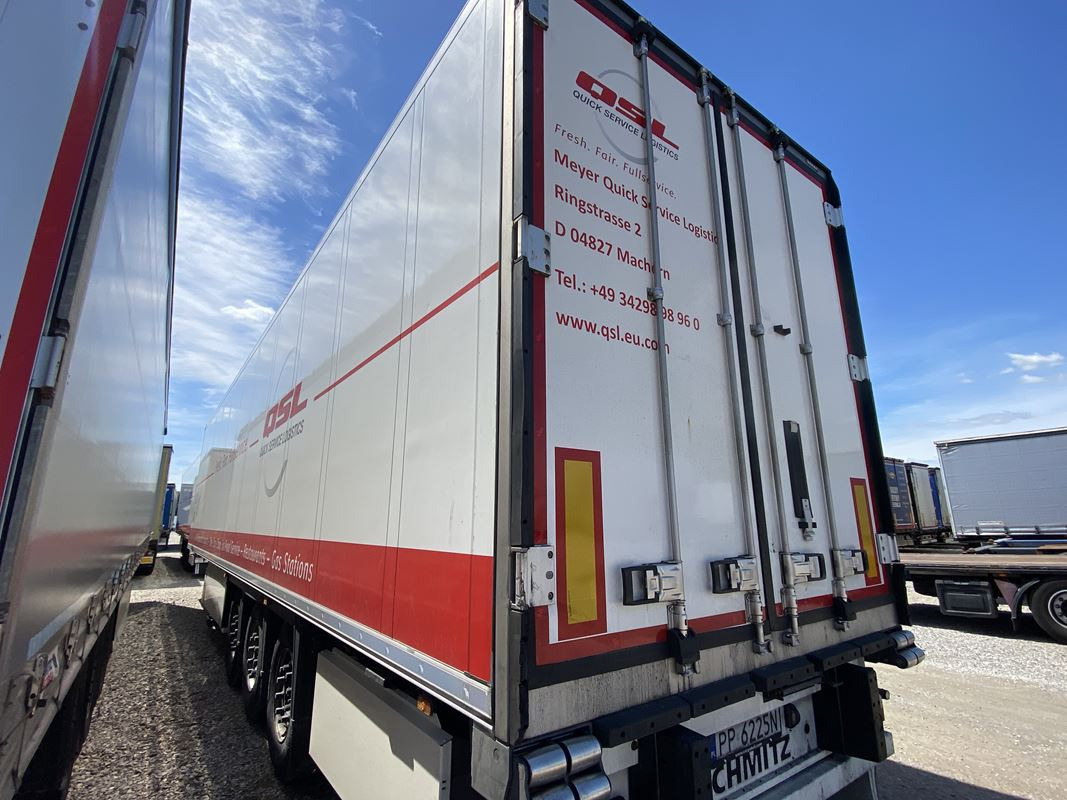 SCHMITZ CARGOBULL SKO 24/L-13. FP COOL V7 CHŁODNIA - Remolque frigorífico: foto 4 SCHMITZ CARGOBULL SKO 24/L-13. FP COOL V7 CHŁODNIA - Remolque frigorífico: foto 4