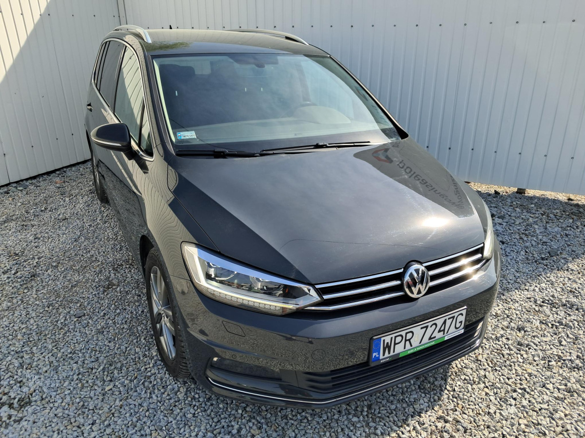 Coche VOLKSWAGEN TOURAN MINIVAN: foto 1