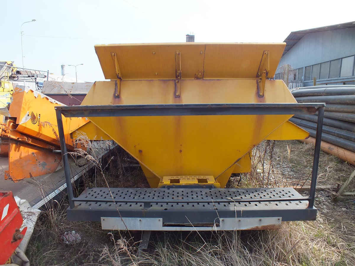 Zabudowa piaskarki ECON CMZCMCB - 2004 - 5m3 - Hydromotor - Esparcidor de sal: foto 5 Zabudowa piaskarki ECON CMZCMCB - 2004 - 5m3 - Hydromotor - Esparcidor de sal: foto 5