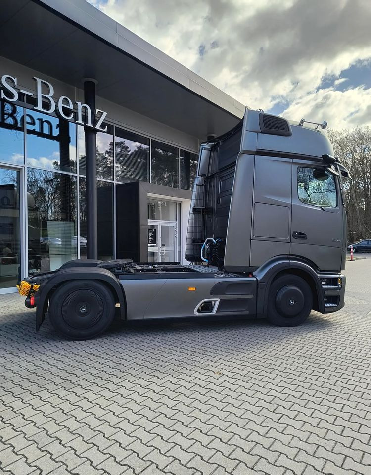 Mercedes-Benz Actros 1848 LS - Cabeza tractora: foto 4 Mercedes-Benz Actros 1848 LS - Cabeza tractora: foto 4
