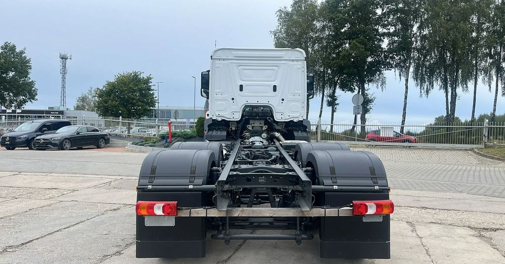 Mercedes-Benz Actros 2633 L Podwozie - Camión chasis: foto 3 Mercedes-Benz Actros 2633 L Podwozie - Camión chasis: foto 3