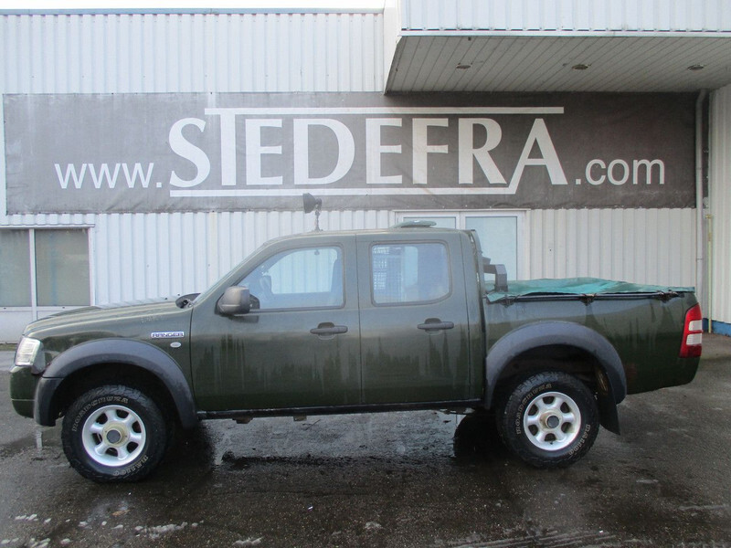 Ford Ranger 3.0 TDCi , 4x4 pickup , Right Hand Drive , Manual , Airco, NO REGISTRATION - Coche: foto 2 Ford Ranger 3.0 TDCi , 4x4 pickup , Right Hand Drive , Manual , Airco, NO REGISTRATION - Coche: foto 2