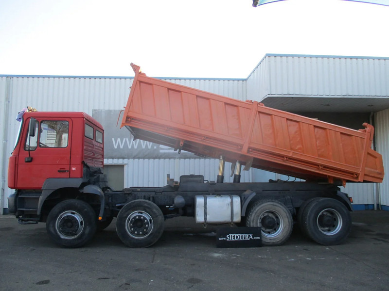 MAN 35.414 , 8x4 , ZF Manual , EURO 3 , 3 way tipper , Spring suspension - Camión volquete: foto 2 MAN 35.414 , 8x4 , ZF Manual , EURO 3 , 3 way tipper , Spring suspension - Camión volquete: foto 2