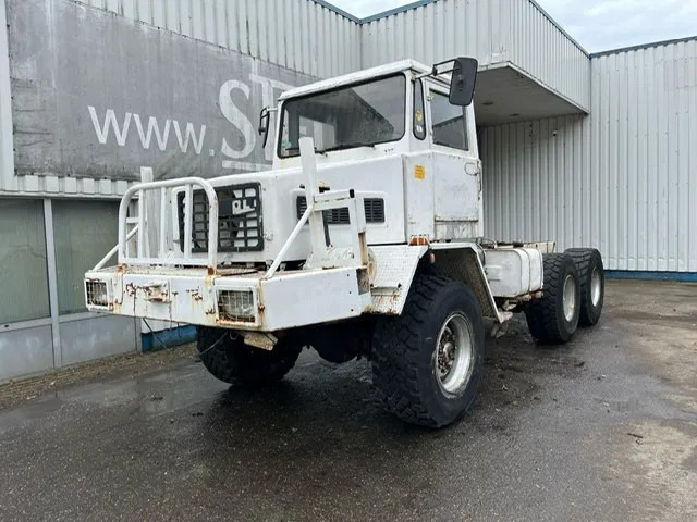 MOL 6x6 , Magirus Deutz V6 engine - Camión chasis: foto 1 MOL 6x6 , Magirus Deutz V6 engine - Camión chasis: foto 1