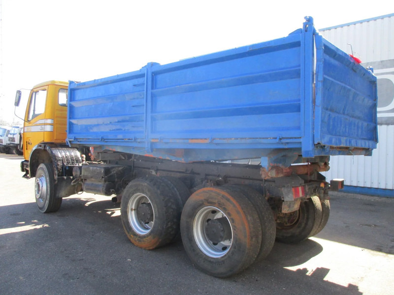 Mercedes-Benz 2632 , V10, 6x4, ZF Manual , 3 way tipper , Spring Suspension - Camión volquete: foto 5 Mercedes-Benz 2632 , V10, 6x4, ZF Manual , 3 way tipper , Spring Suspension - Camión volquete: foto 5