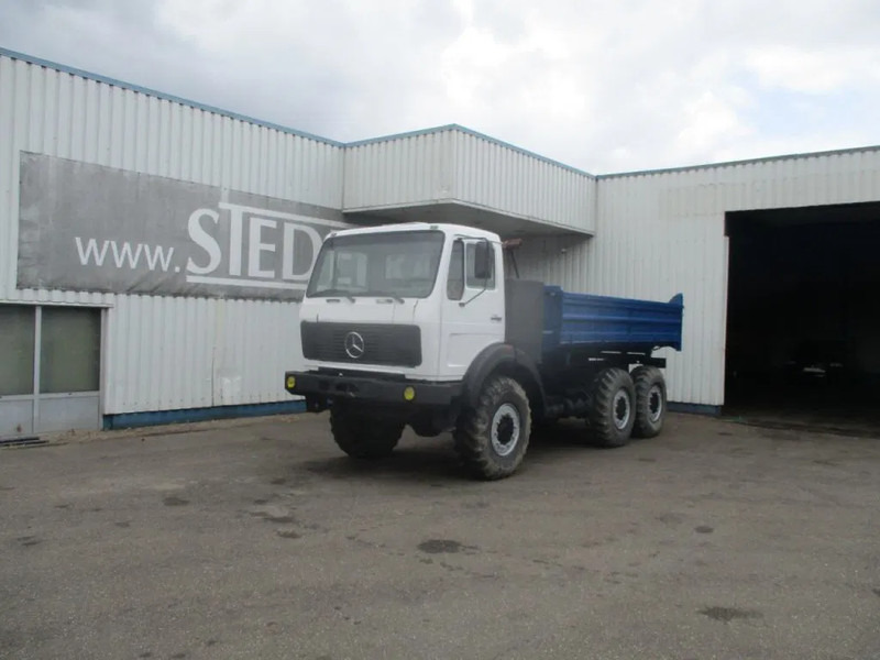 Mercedes-Benz FAP 2026 , V8 , 6X6 , ZF Manual , Spring Suspension , 3 way Tipper, Ex- - Camión volquete: foto 2 Mercedes-Benz FAP 2026 , V8 , 6X6 , ZF Manual , Spring Suspension , 3 way Tipper, Ex- - Camión volquete: foto 2