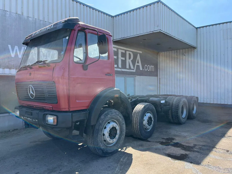 Mercedes-Benz SK 3228 , V8 , 8x4 , Manual , Spring suspension - Camión chasis: foto 1 Mercedes-Benz SK 3228 , V8 , 8x4 , Manual , Spring suspension - Camión chasis: foto 1
