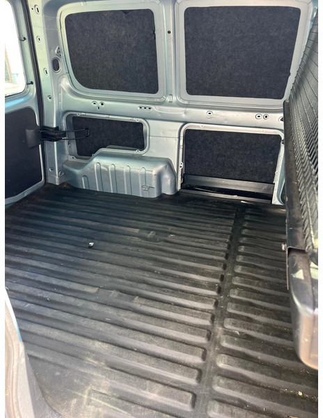 Furgoneta pequeña Peugeot Partner 1.9 D , Airco , Belgium Regestration: foto 10 Furgoneta pequeña Peugeot Partner 1.9 D , Airco , Belgium Regestration: foto 10