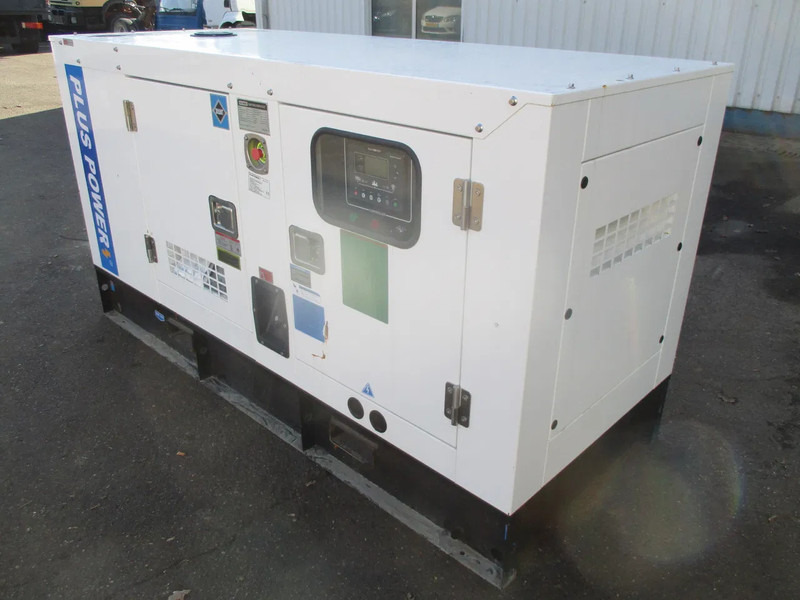 Plus Power GF2-50 , New Diesel generator , 63 KVA , 3 Phase , 4 Pieces in stock - Generador industriale: foto 5 Plus Power GF2-50 , New Diesel generator , 63 KVA , 3 Phase , 4 Pieces in stock - Generador industriale: foto 5