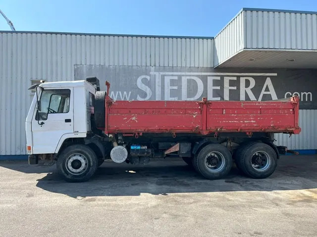 Volvo FL 10 280 , 6x4 , Tipper , Spring Suspension , Manual - Camión volquete: foto 2 Volvo FL 10 280 , 6x4 , Tipper , Spring Suspension , Manual - Camión volquete: foto 2