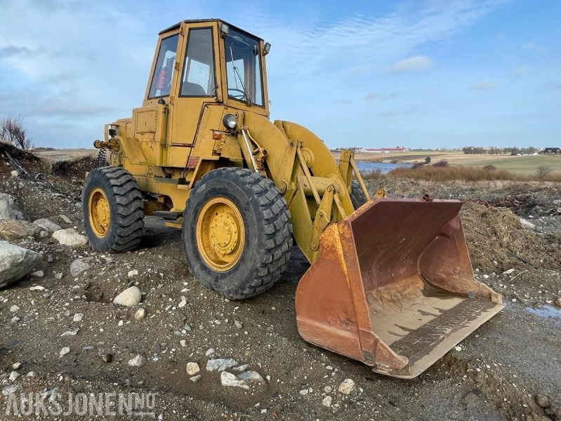 1978 Cat 920 hjullaster med skuffe - Vekt: 10400 kg. - 9609 timer. - Cargadora de ruedas: foto 2 1978 Cat 920 hjullaster med skuffe - Vekt: 10400 kg. - 9609 timer. - Cargadora de ruedas: foto 2