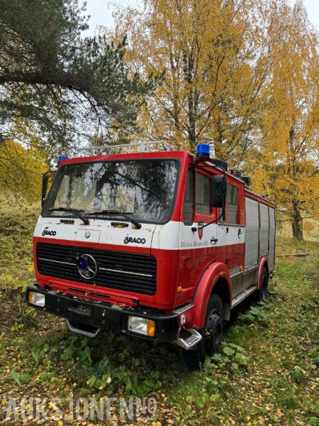 1979 Mercedes-Benz 1017 4x4 BRANNBIL, 26.500km - Camión de bomberos: foto 2 1979 Mercedes-Benz 1017 4x4 BRANNBIL, 26.500km - Camión de bomberos: foto 2