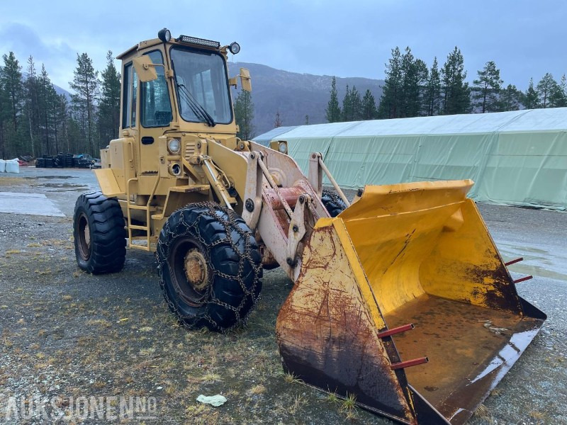 1984 Cat 930 Hjullaster selges som reparasjons objekt - Cargadora de ruedas: foto 4 1984 Cat 930 Hjullaster selges som reparasjons objekt - Cargadora de ruedas: foto 4
